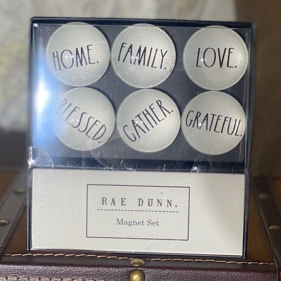 ⚡️Rae Dunn Magnets - Picture 1 of 4